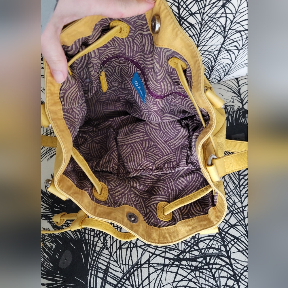 The Sak Yellow Shoulder Bag with Casual Slouchy Style - Picture 10 of 11